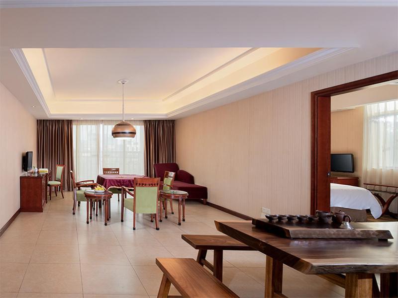 Vienna Hotel Dongguan Hou Street Wanda Plaza Dış mekan fotoğraf