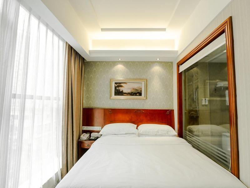 Vienna Hotel Dongguan Hou Street Wanda Plaza Dış mekan fotoğraf